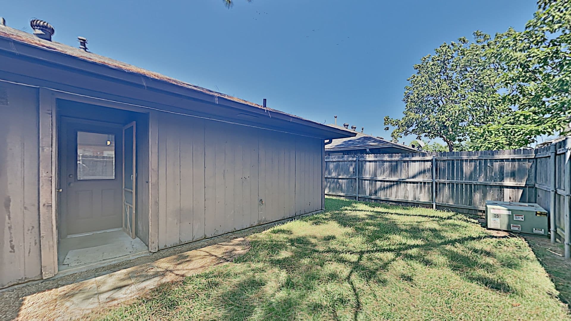 Arlington House: 820 Mirabell Ct