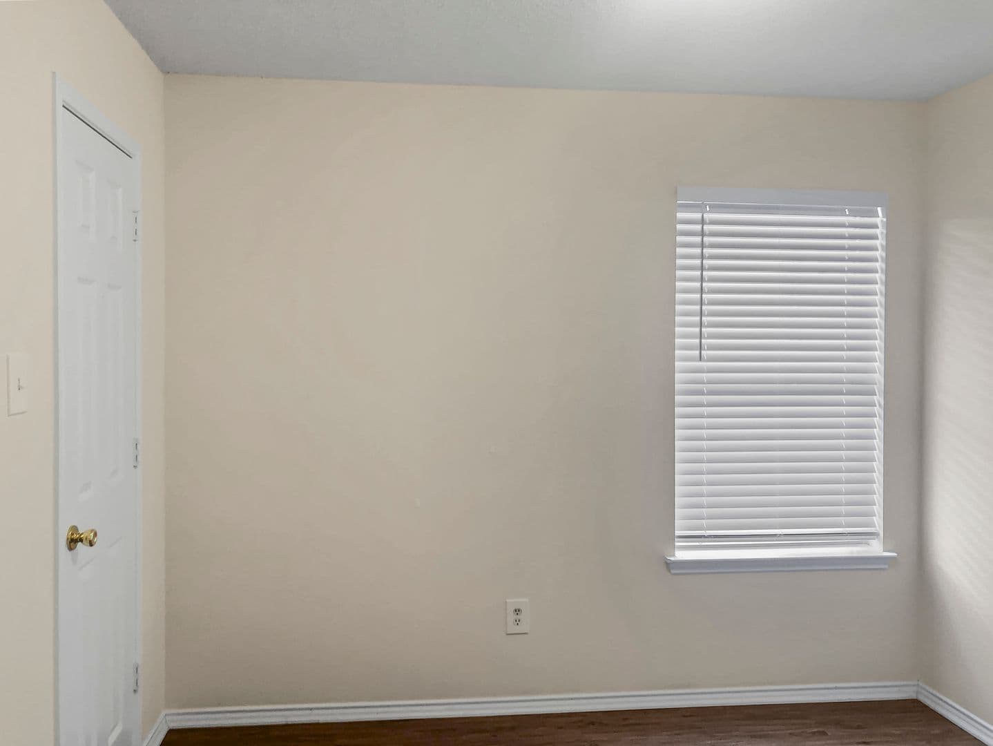 Arlington House: 8008 Mourning Dove Dr