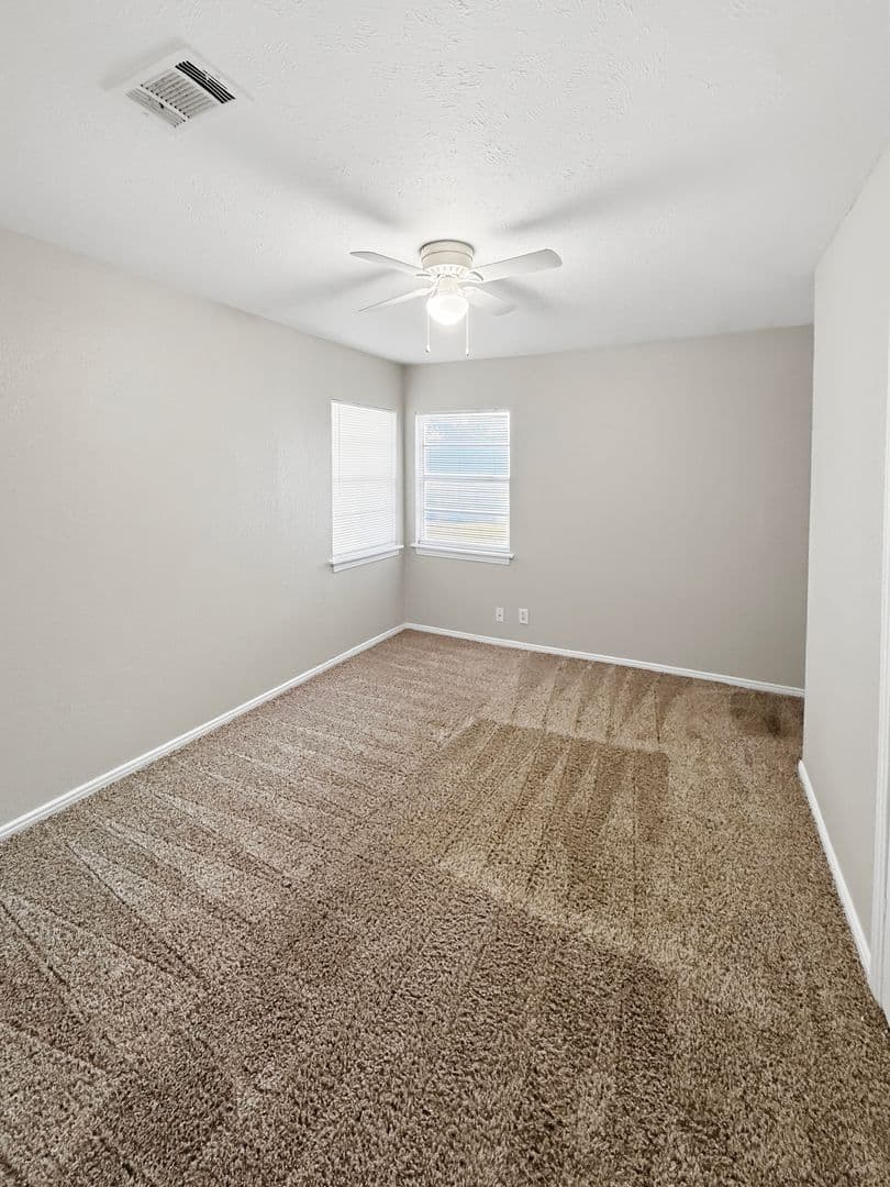 Fort Worth House: 3520 Western Ave