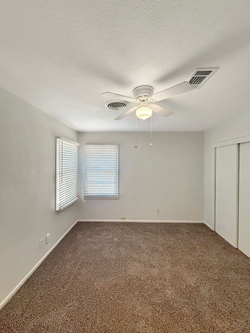 Fort Worth House: 8016 Wyatt Dr