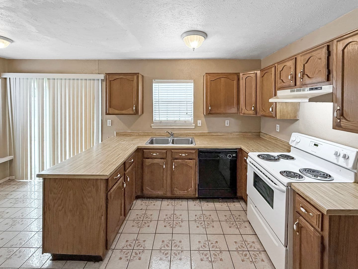 Ft. Worth House: 3304 Forest Creek Dr.