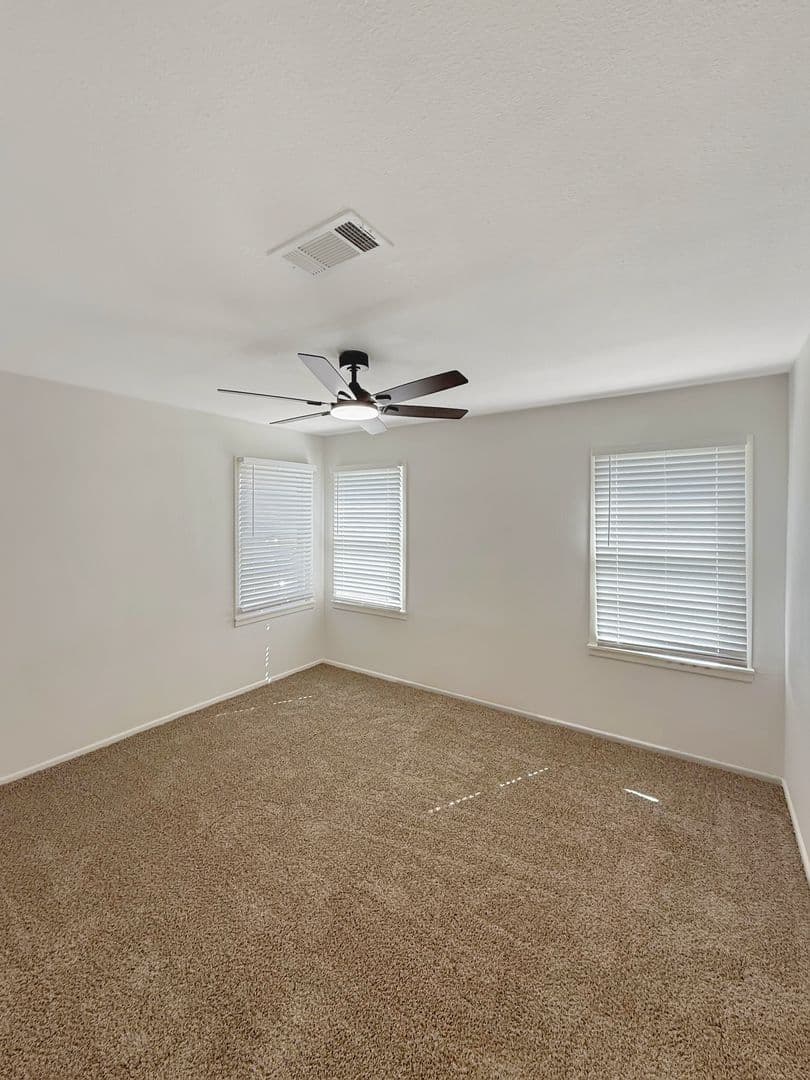 Fort Worth House: 8016 Wyatt Dr