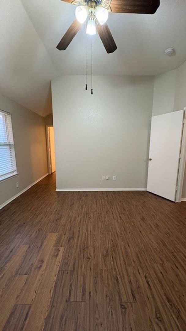 Arlington House: 6602 Sandgate Dr