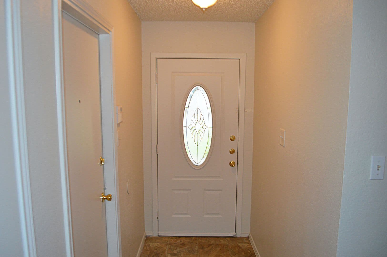 Edgecliff Village House: 6312 Cliffside Dr