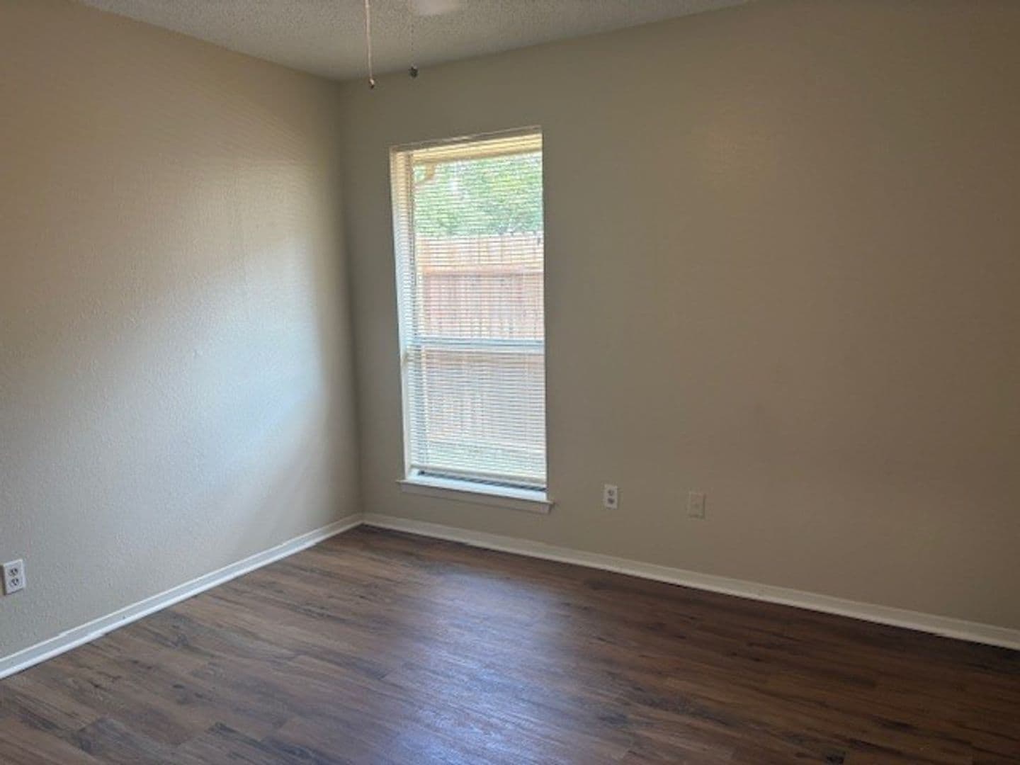 Arlington Multiplex: 715-A Oakwood Lane