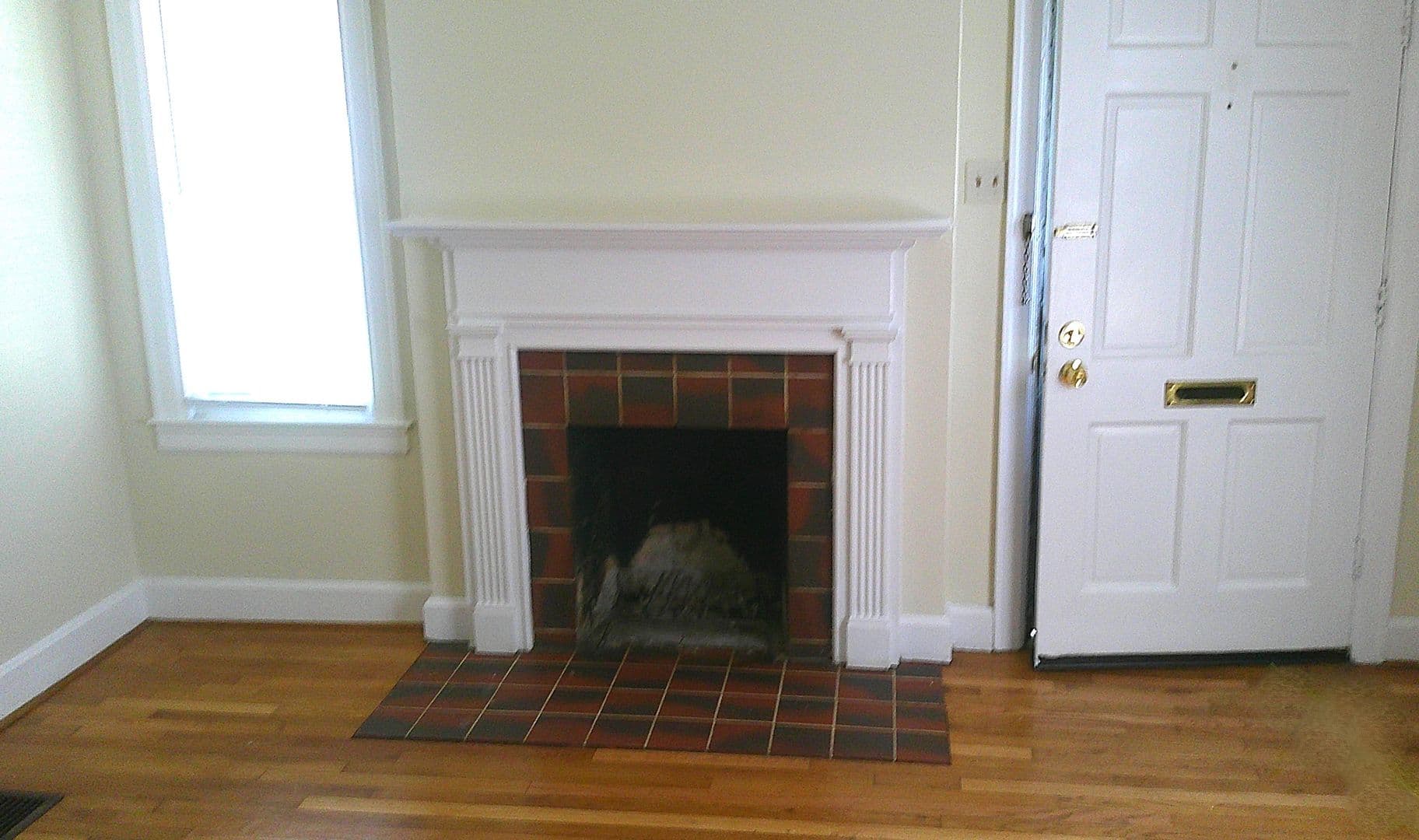 Lexington House: 493 Bob-O-Link Drive