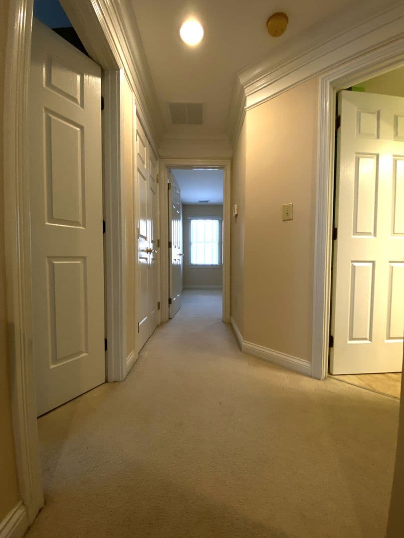 Lexington House: 4224 Evergreen Drive