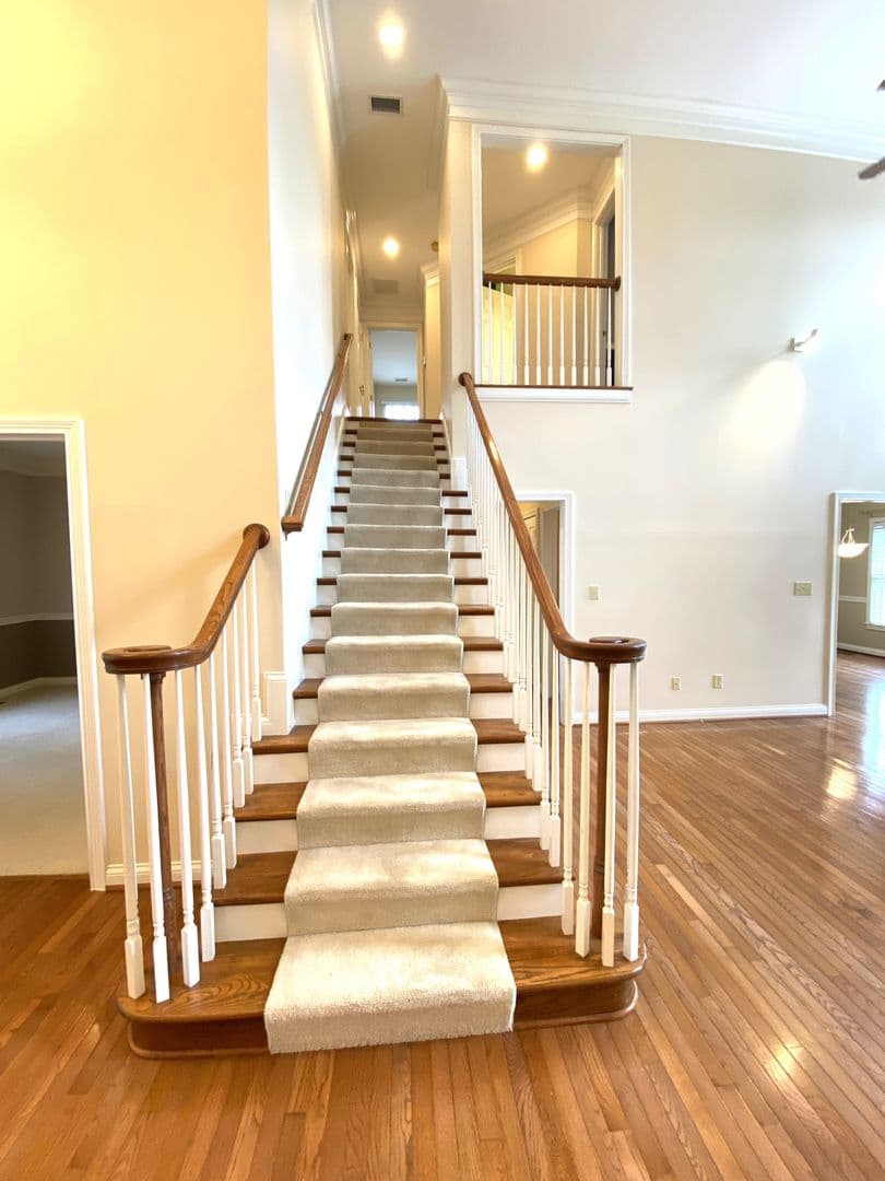 Lexington House: 4224 Evergreen Drive