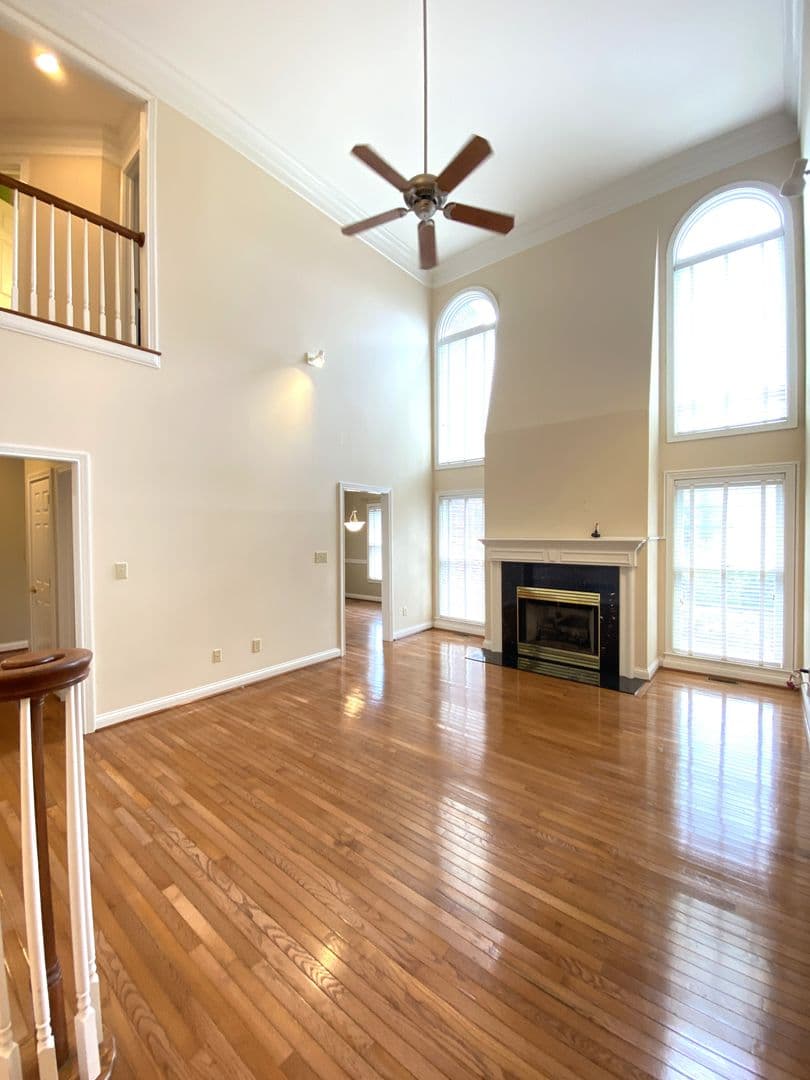 Lexington House: 4224 Evergreen Drive