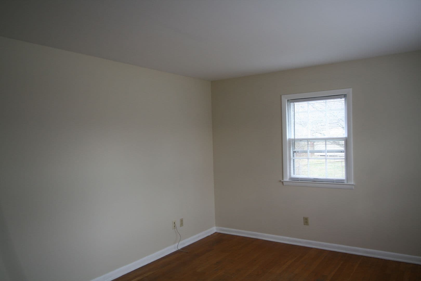 Lexington House: 402 Greenlawn Court