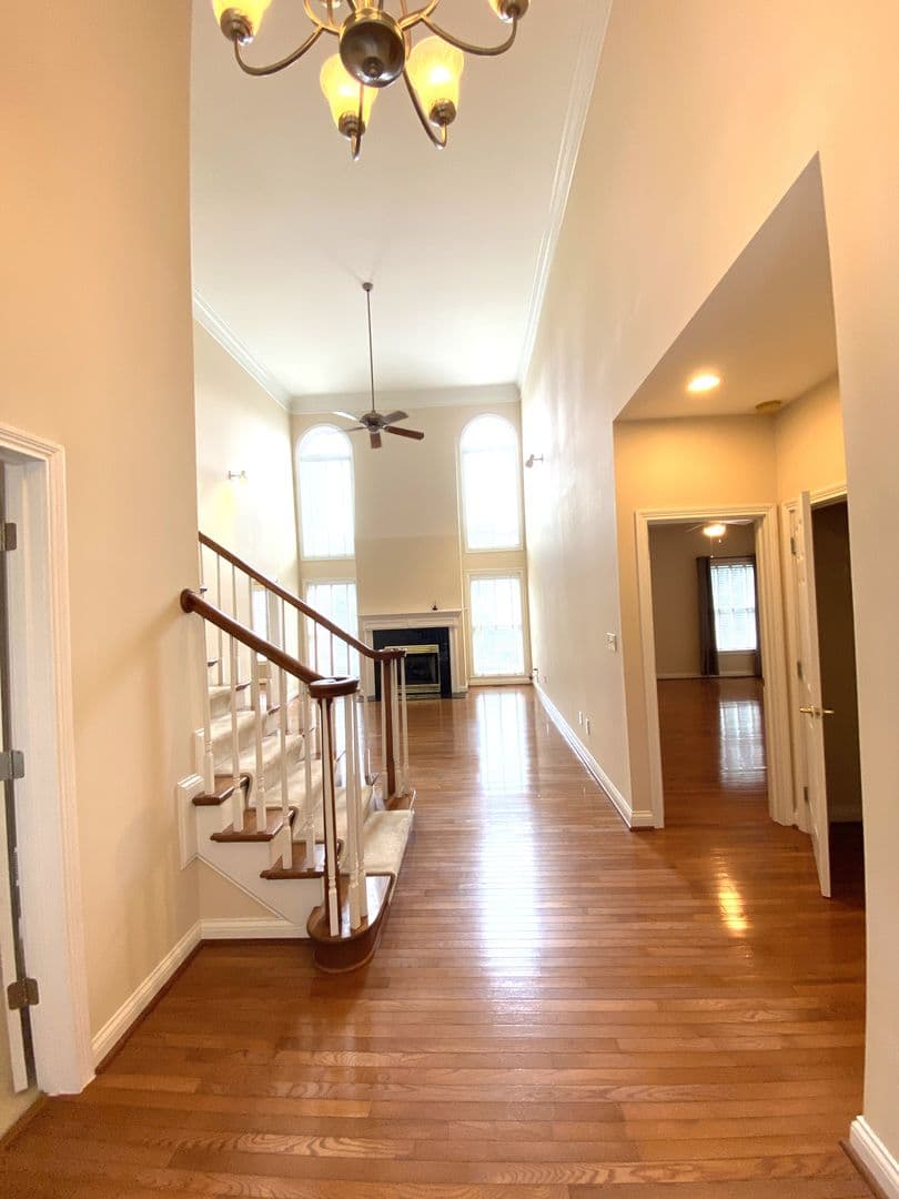 Lexington House: 4224 Evergreen Drive