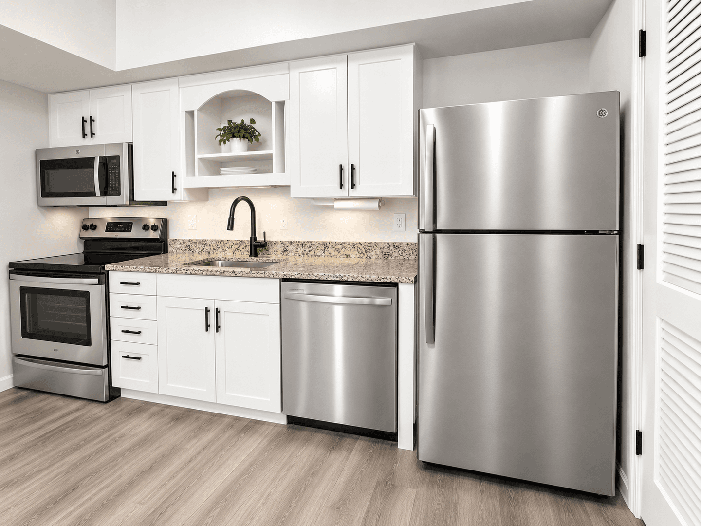 Raleigh Apartment: 1000 Navaho Dr