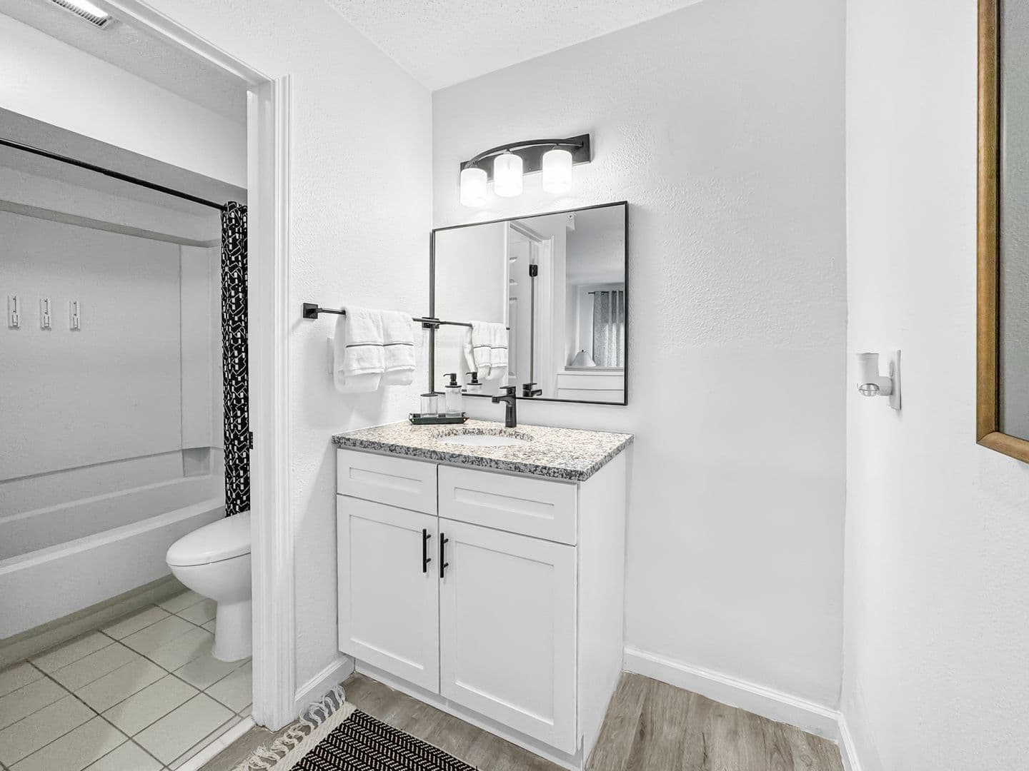 Raleigh Apartment: 1000 Navaho Dr