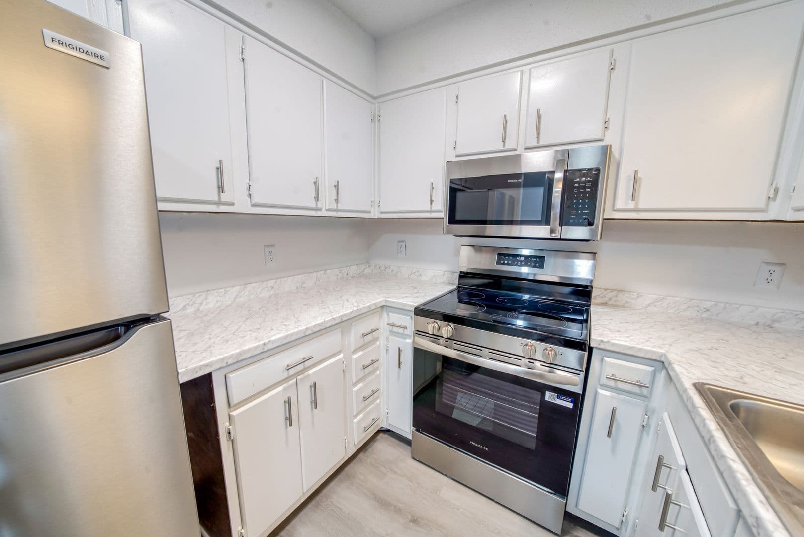 Knightdale Apartment: 335 Railroad St
