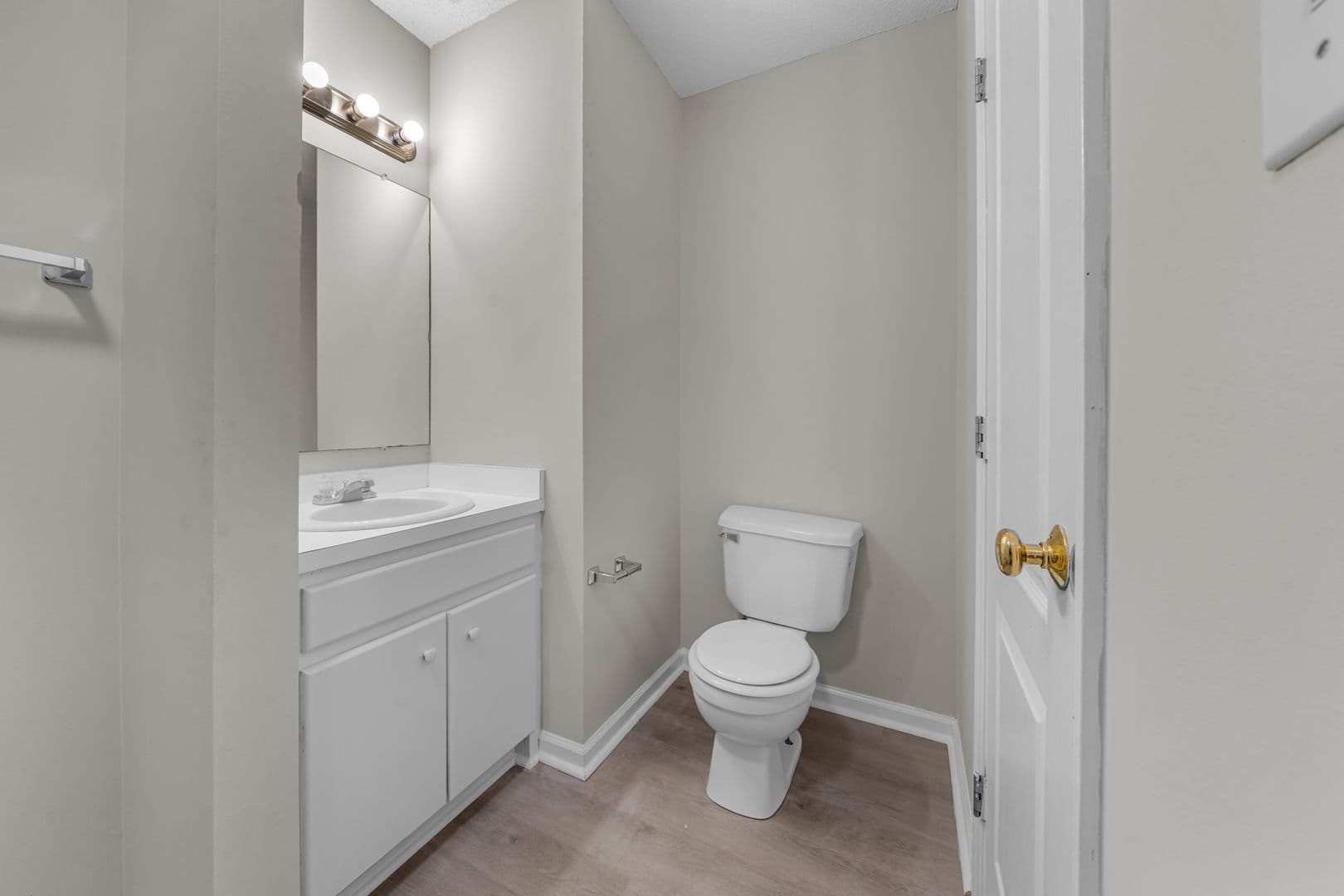 Smithfield Apartment: 103-132 Cambridge Pl