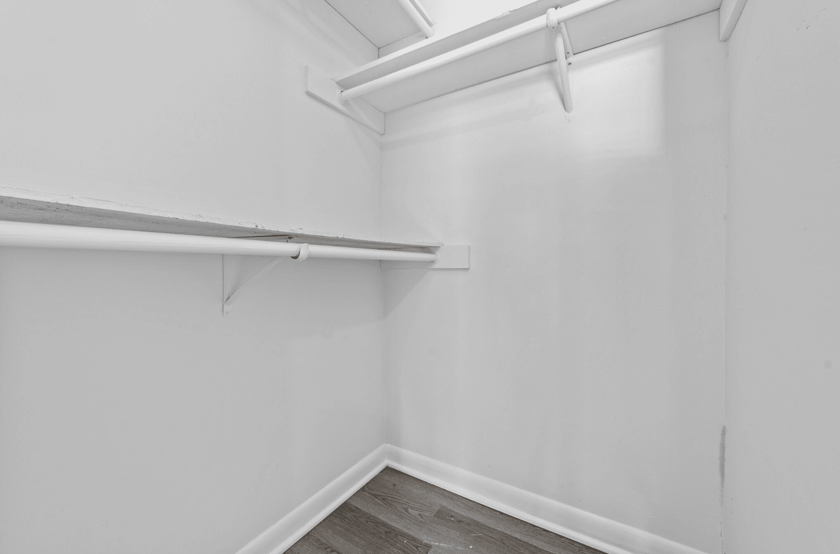 High Point Apartment: 1150 Roberts Ln