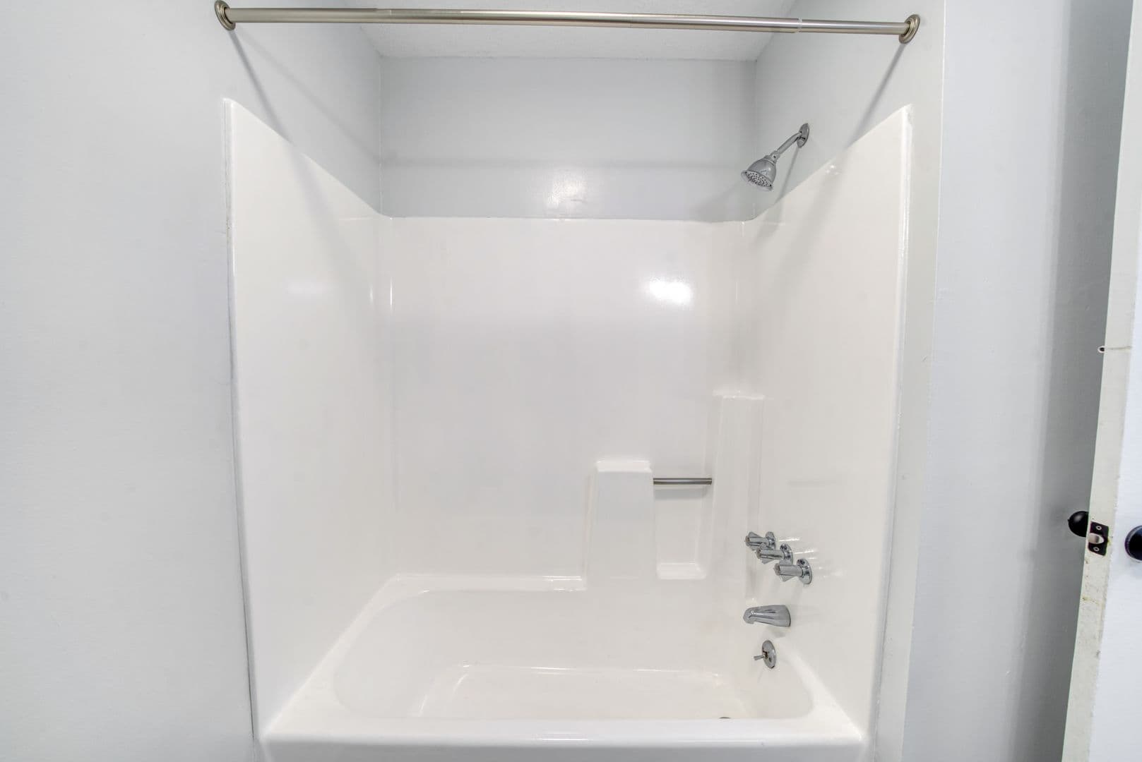 Knightdale Apartment: 335 Railroad St