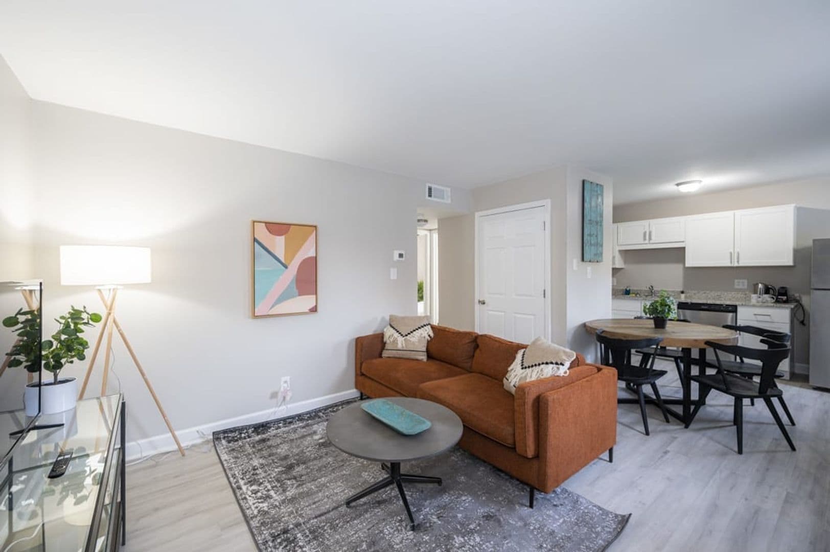 Durham Apartment: 2246-2314 S Roxboro St
