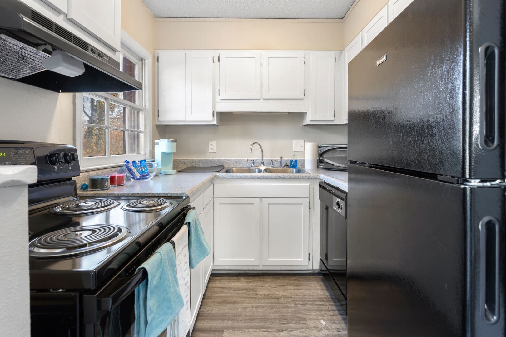 Greensboro Apartment: 4228 United St