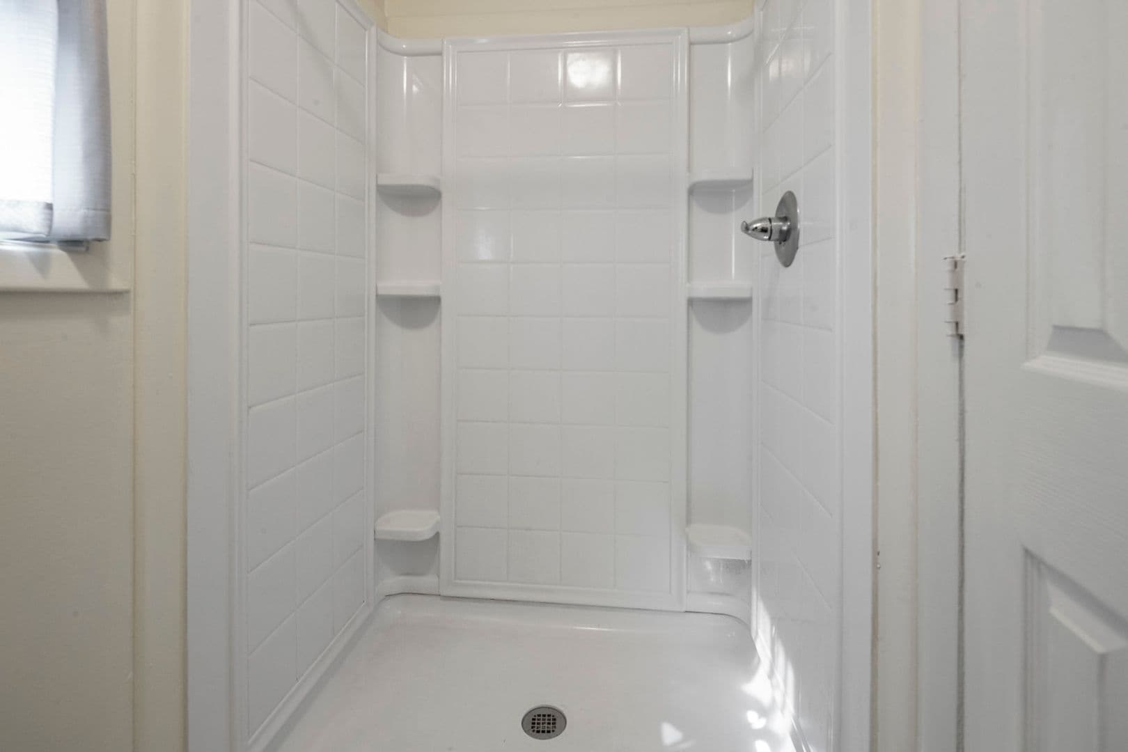 Fayetteville House: 326 Whipple Tree Ln