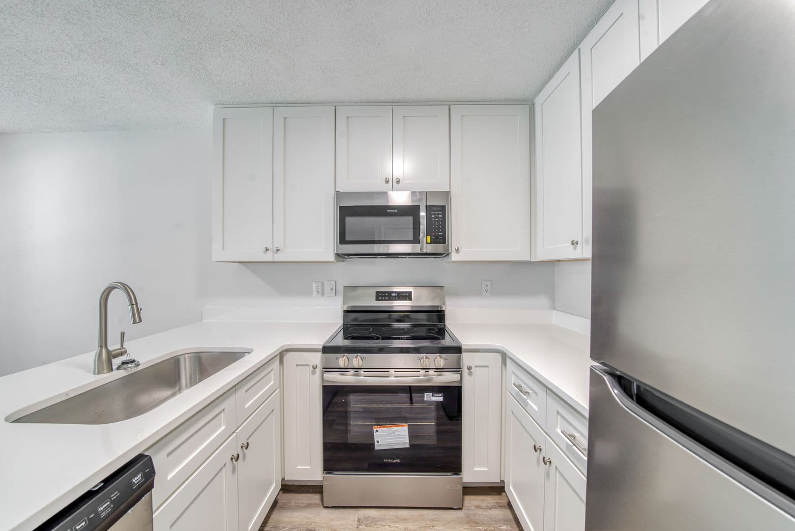 Knightdale Apartment: 335 Railroad St