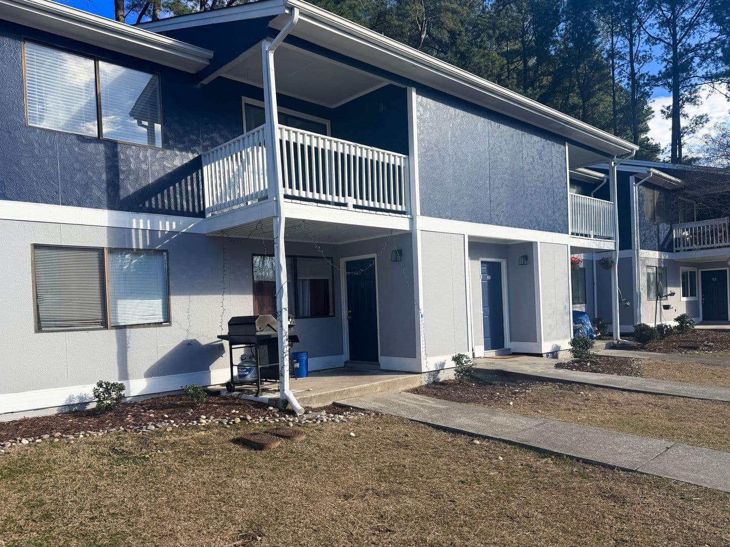 Smithfield Apartment: 950 Berkshire Rd