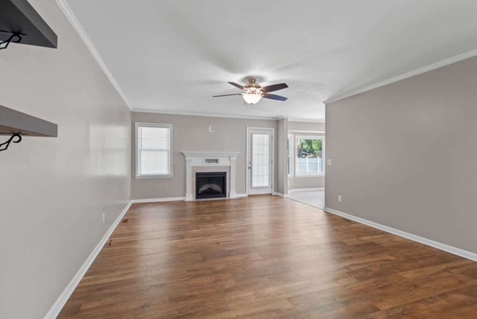 Fayetteville House: 2142 Baywater Dr