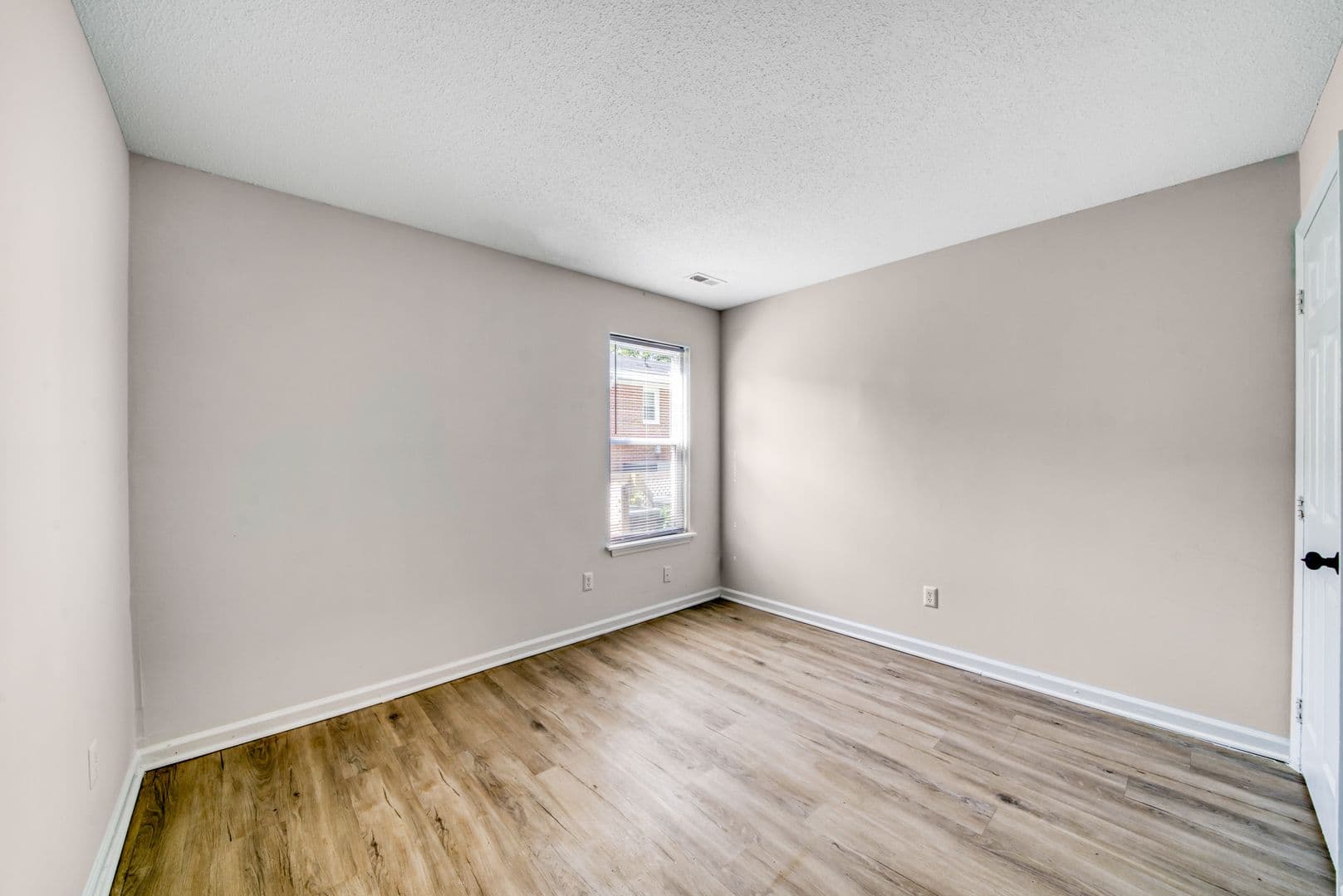 Knightdale Apartment: 335 Railroad St