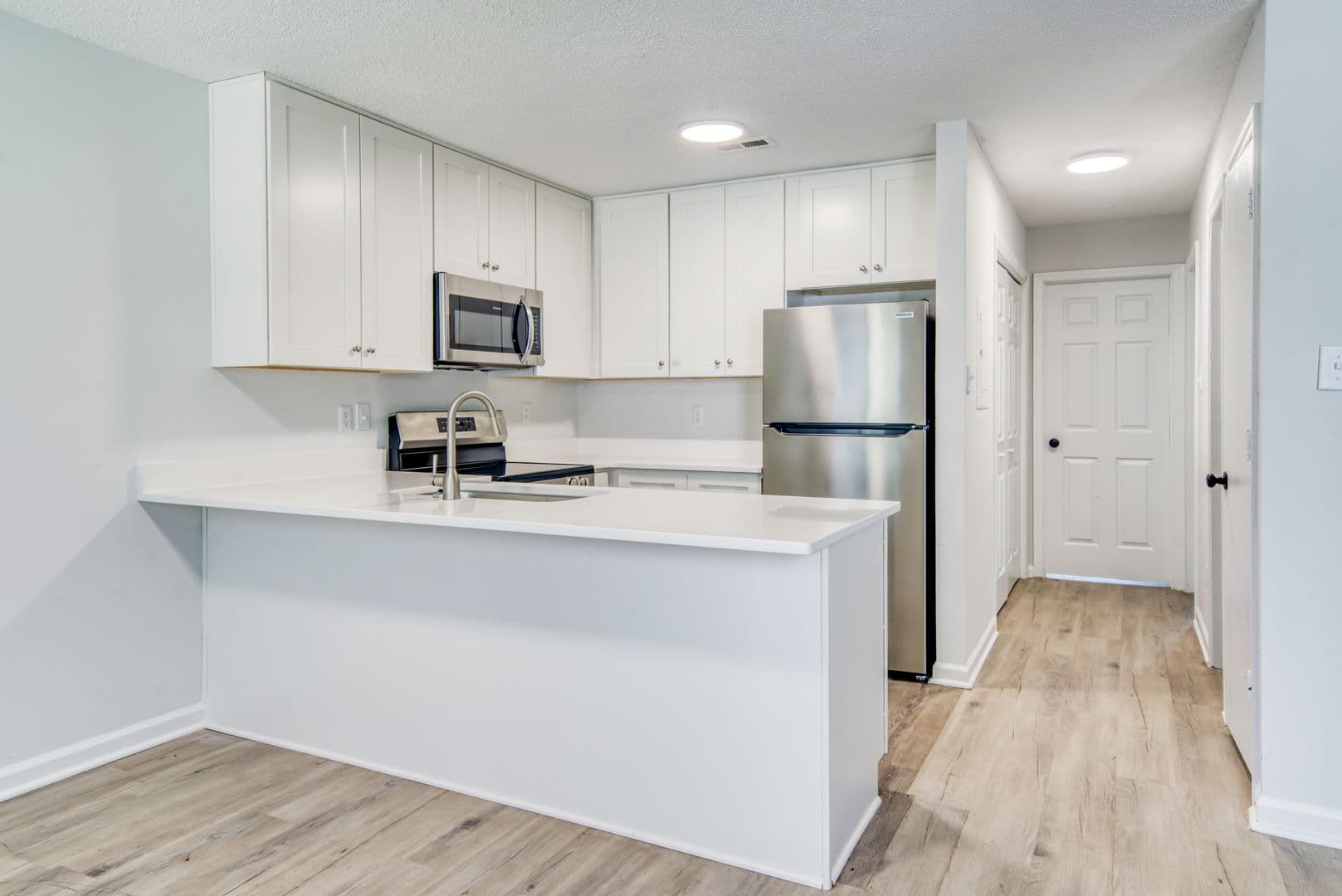 Knightdale Apartment: 335 Railroad St