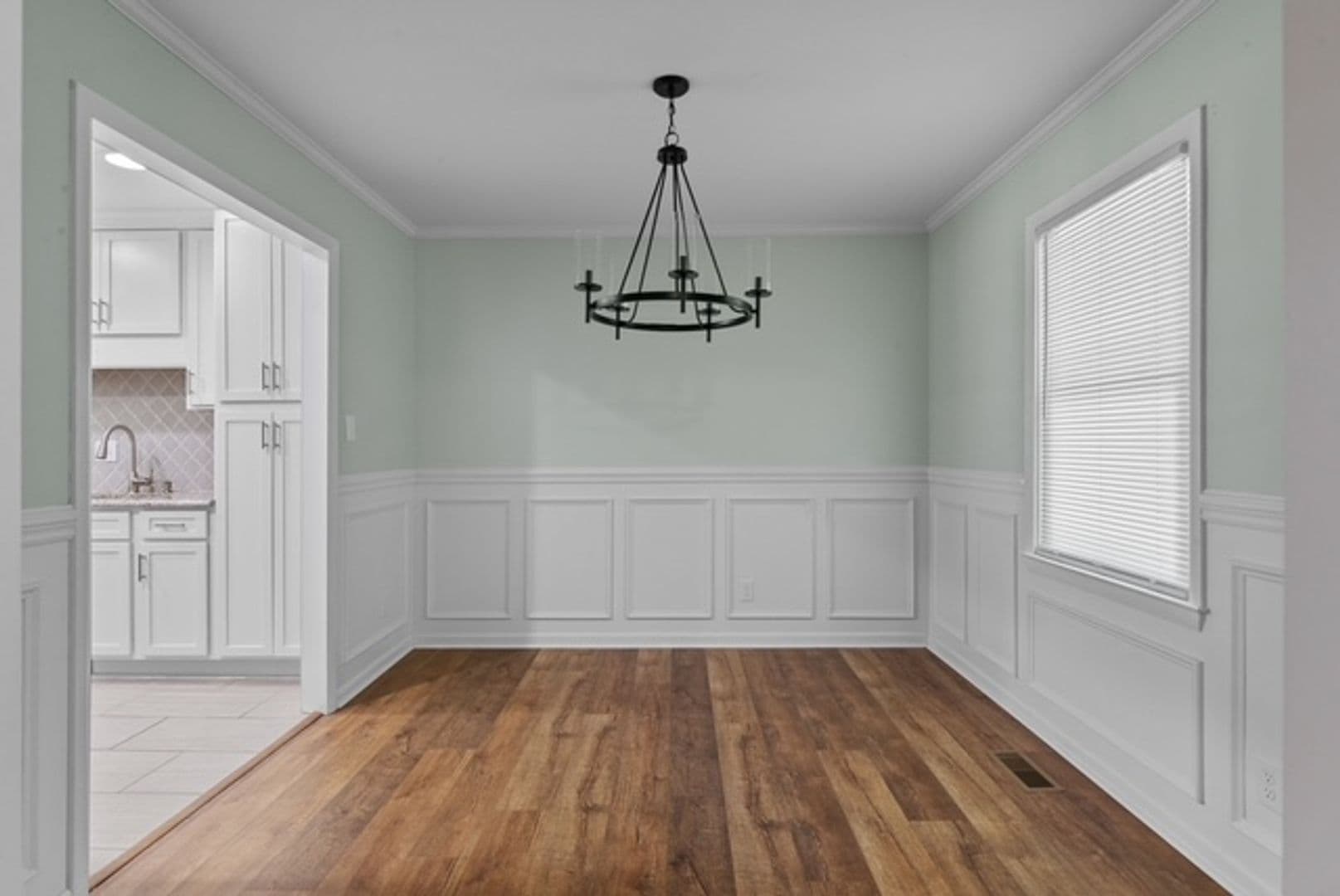 Fayetteville House: 2142 Baywater Dr