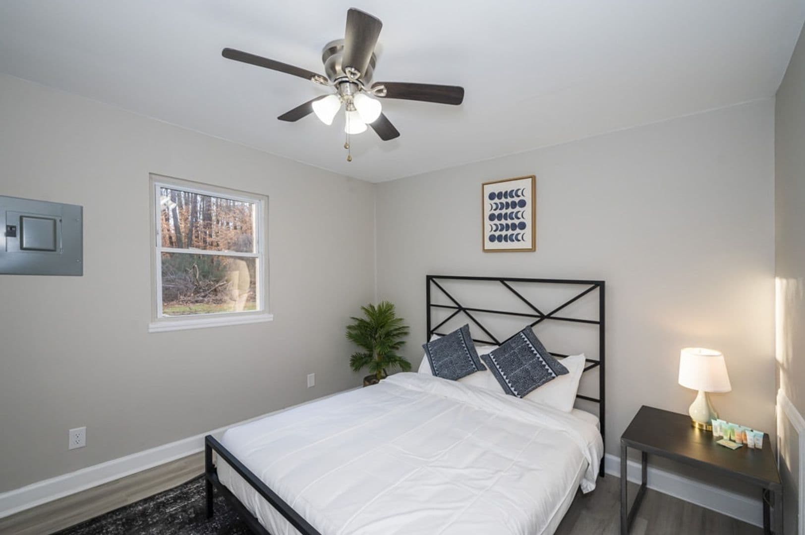 Durham Apartment: 2246-2314 S Roxboro St