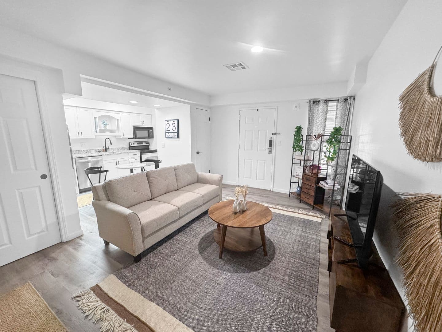 Raleigh Apartment: 1000 Navaho Dr