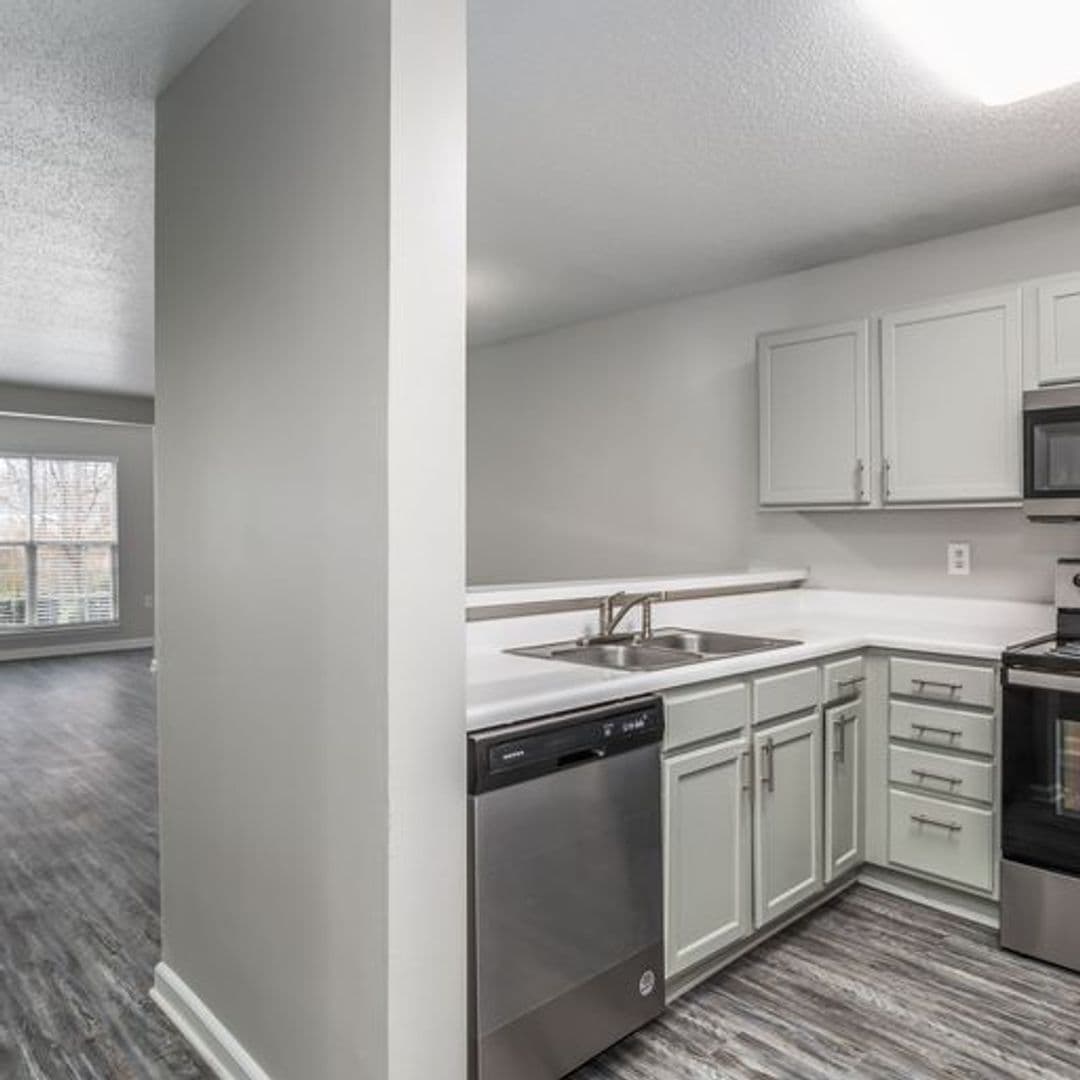 Greensboro Apartment: 514 Coapman St