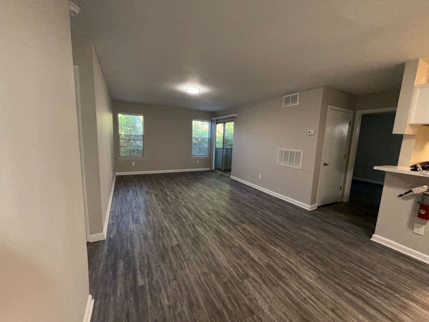Greensboro Apartment: 3712 West Ave