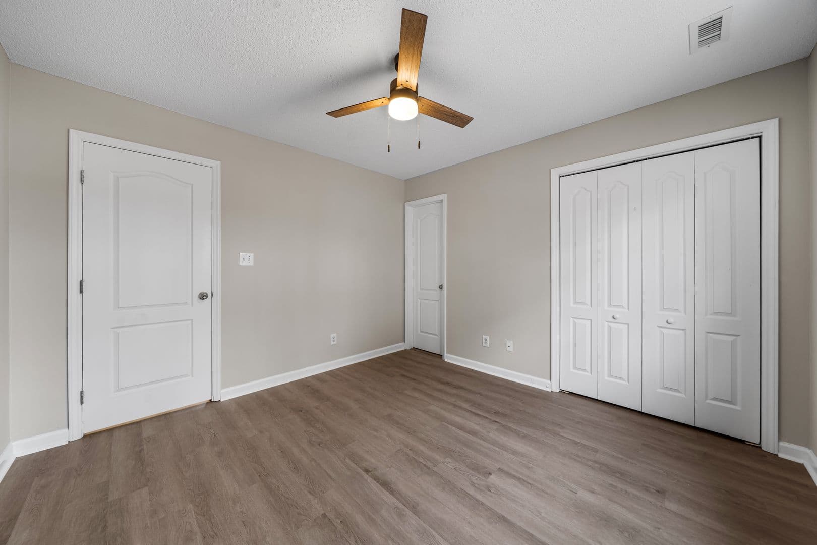 Smithfield Apartment: 103-132 Cambridge Pl