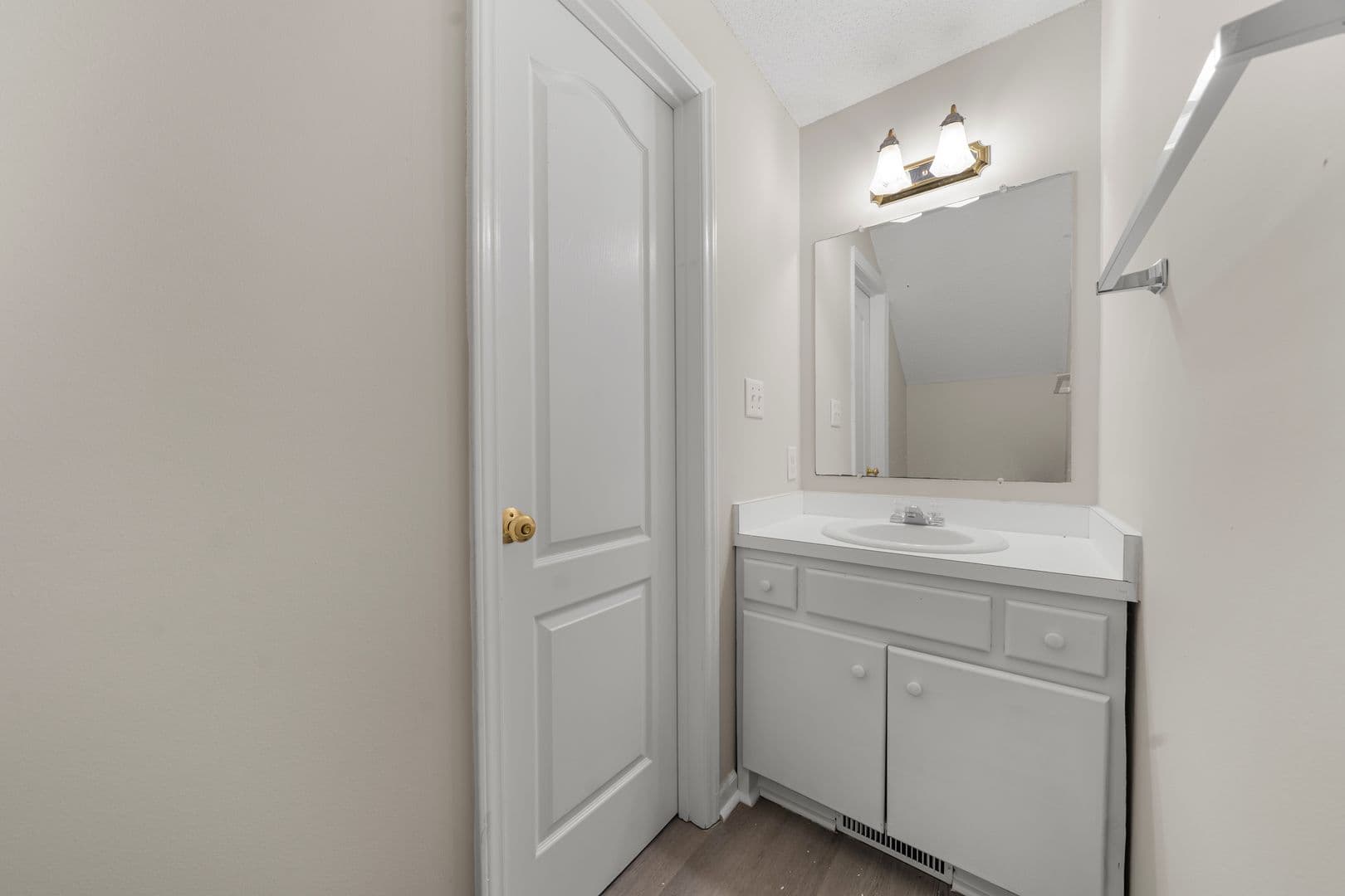 Smithfield Apartment: 103-132 Cambridge Pl