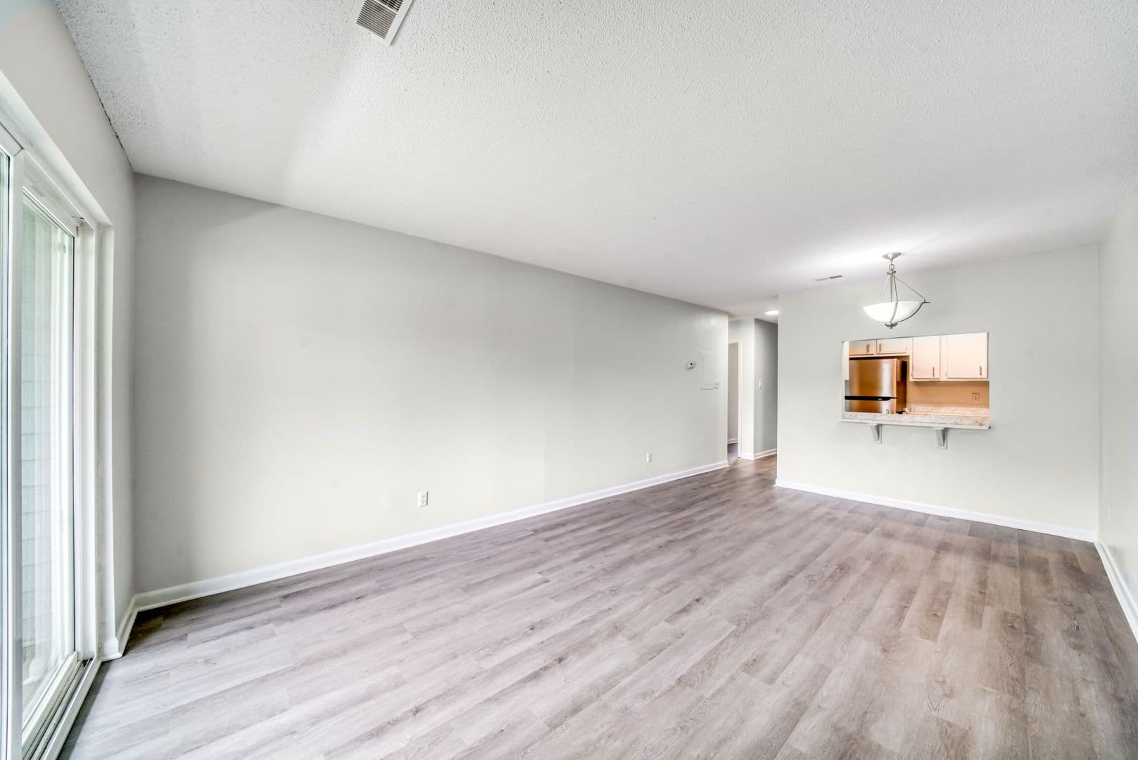 Knightdale Apartment: 335 Railroad St
