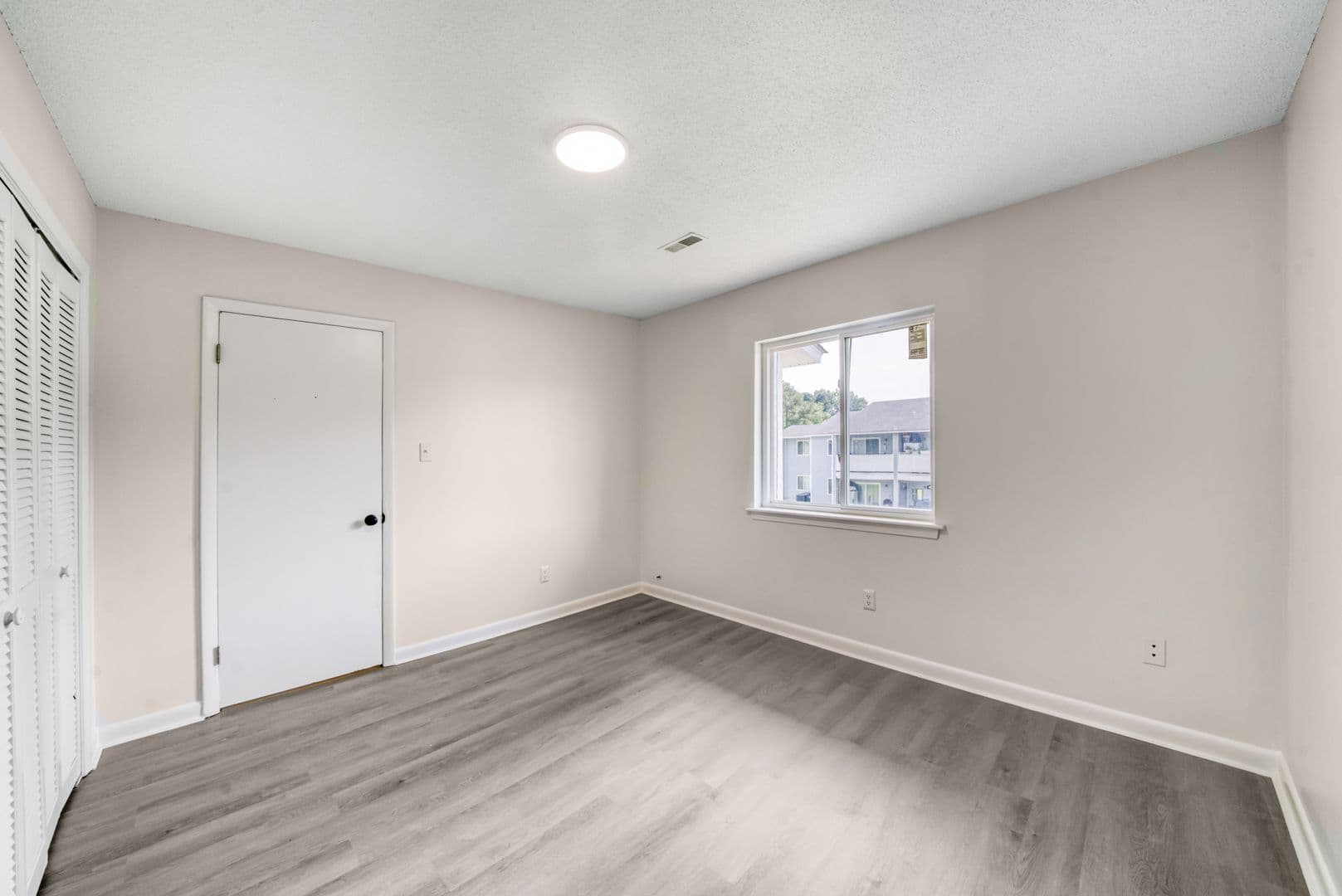 Knightdale Apartment: 335 Railroad St
