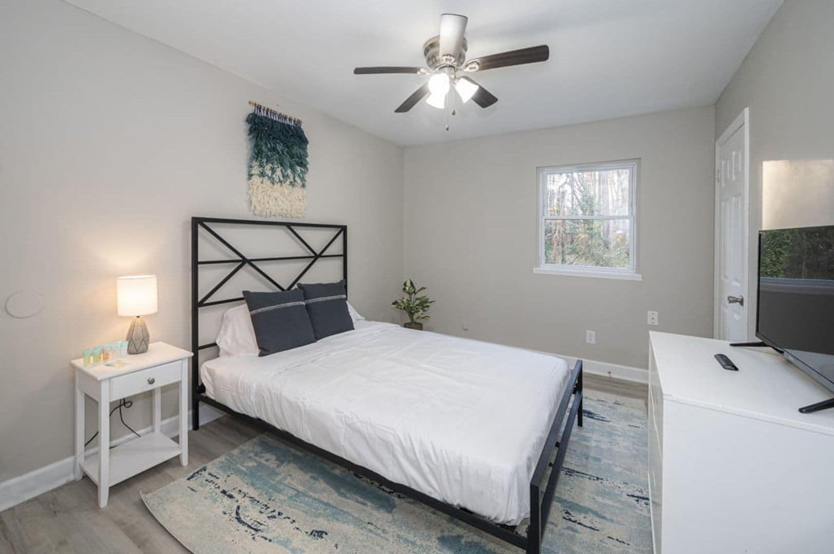 Durham Apartment: 2246-2314 S Roxboro St