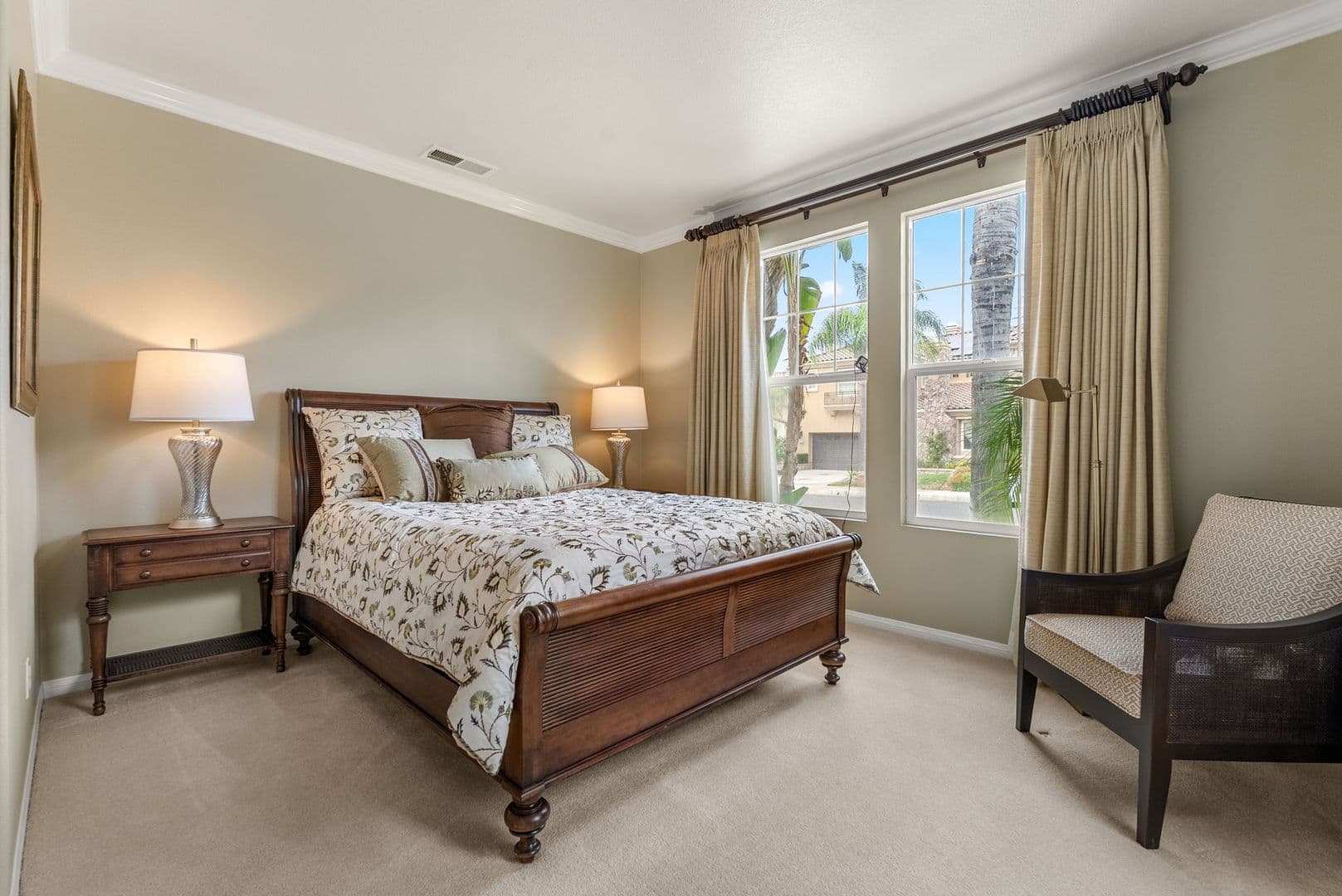 Santa Clarita House: 29176 Valley Oak Place