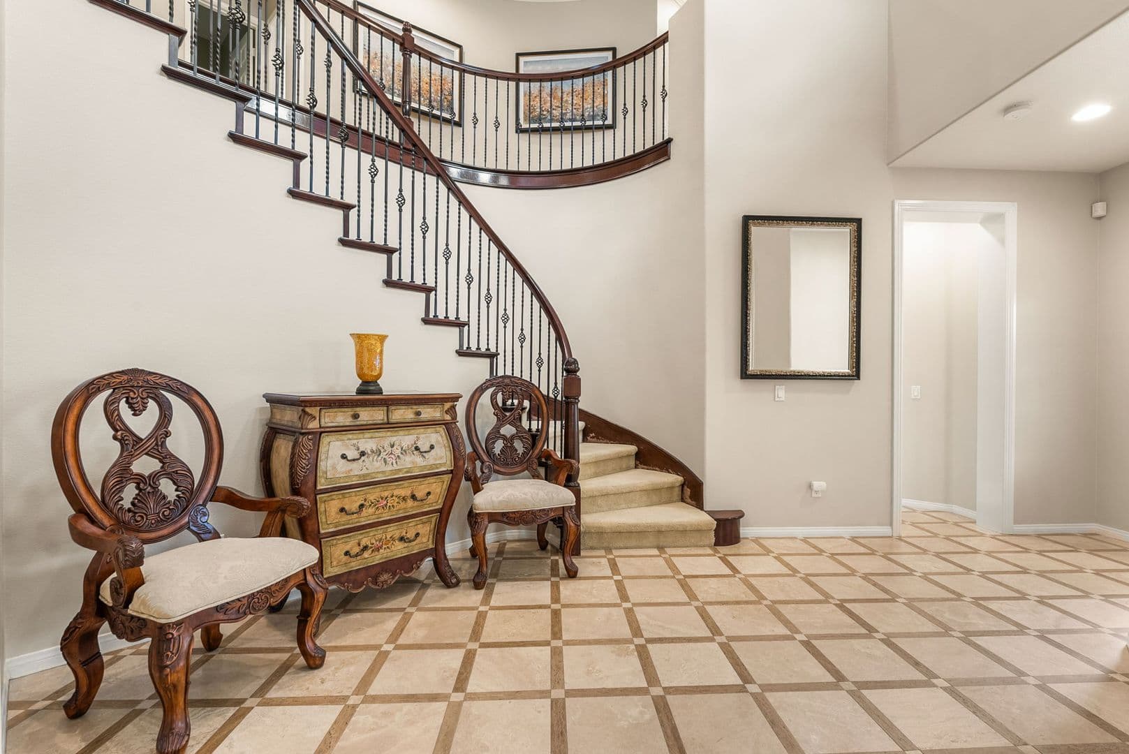Santa Clarita House: 29176 Valley Oak Place