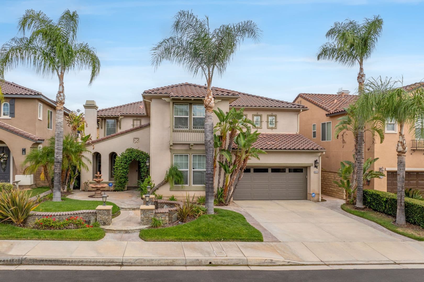 Santa Clarita House: 29176 Valley Oak Place