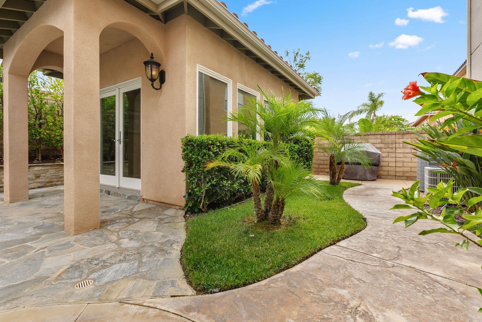 Santa Clarita House: 29176 Valley Oak Place