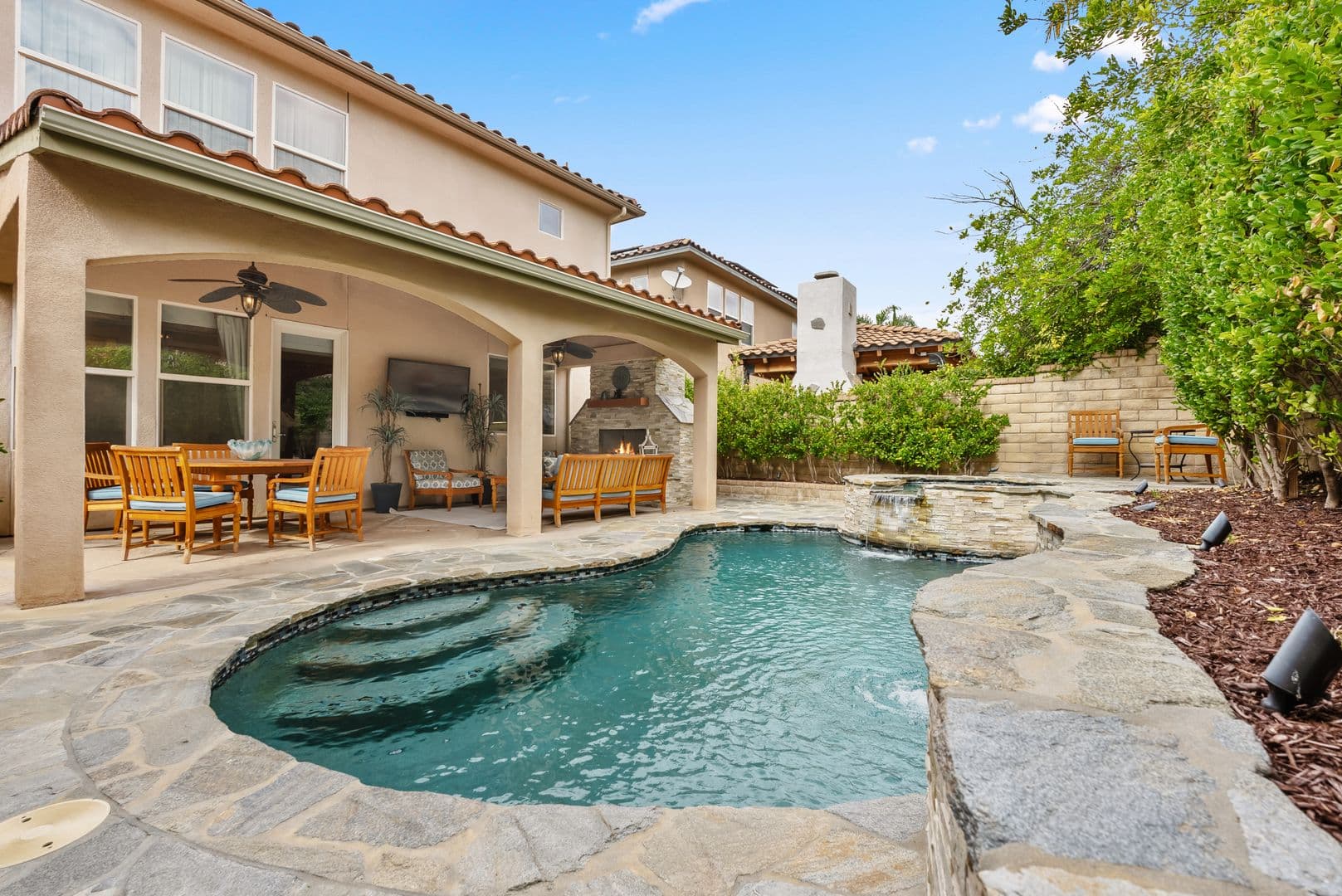 Santa Clarita House: 29176 Valley Oak Place