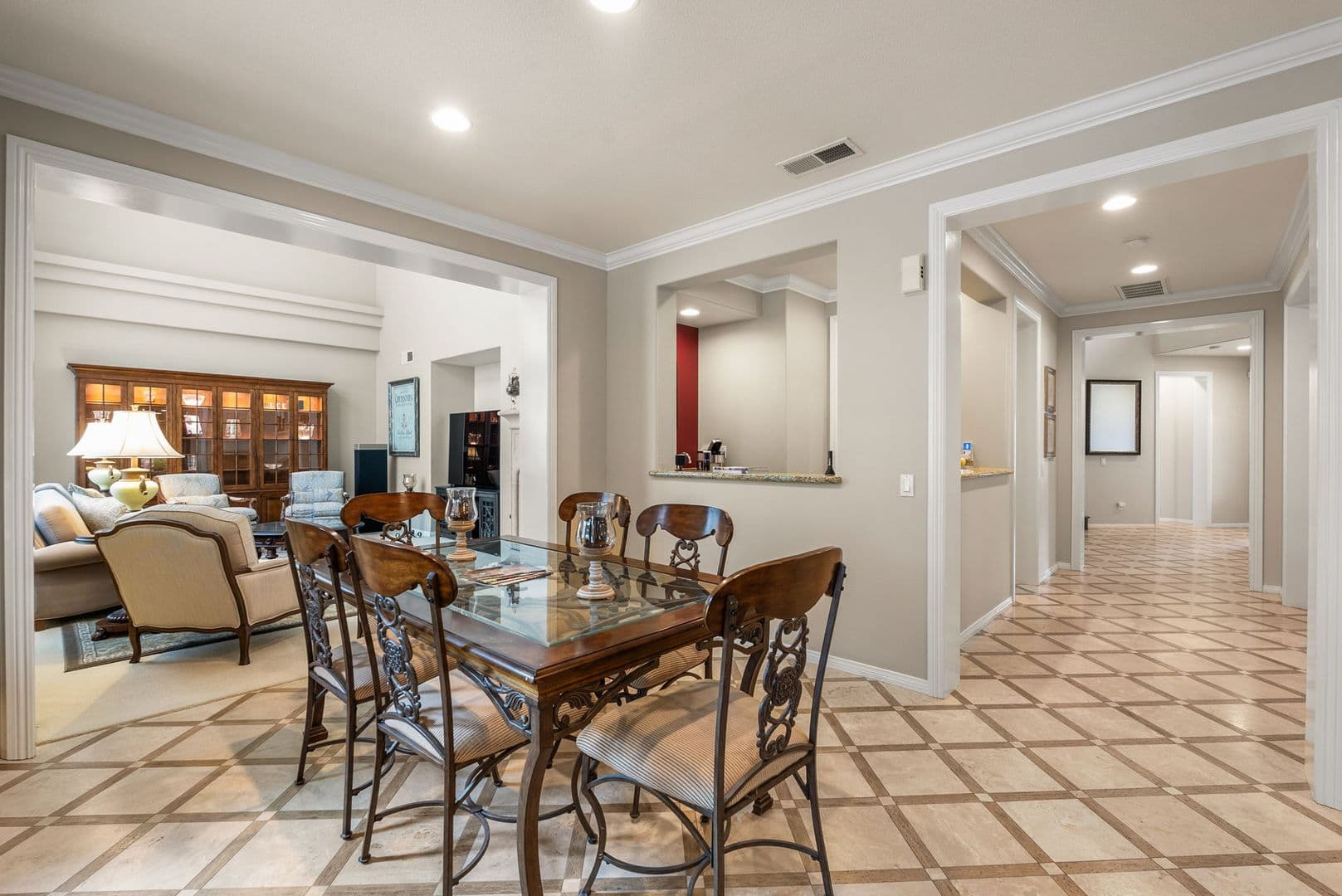 Santa Clarita House: 29176 Valley Oak Place