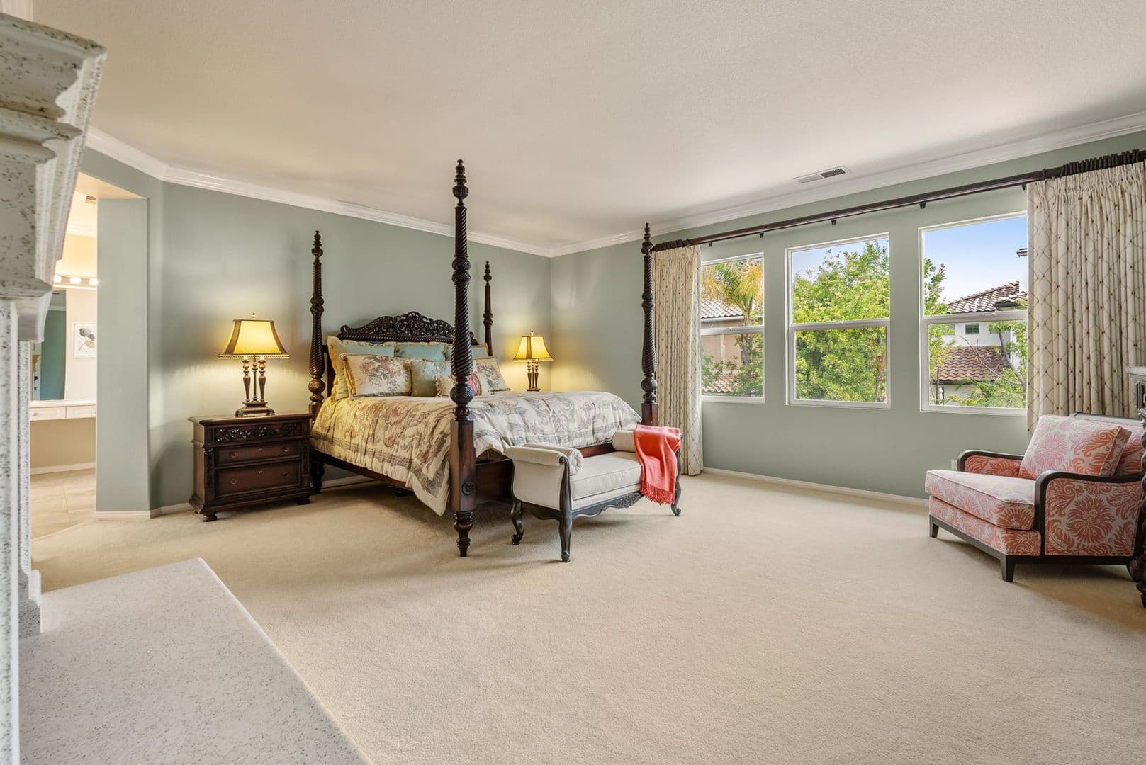 Santa Clarita House: 29176 Valley Oak Place