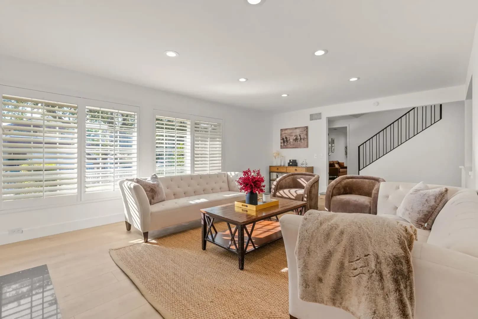 Porter Ranch House: 10856 Topeka Drive