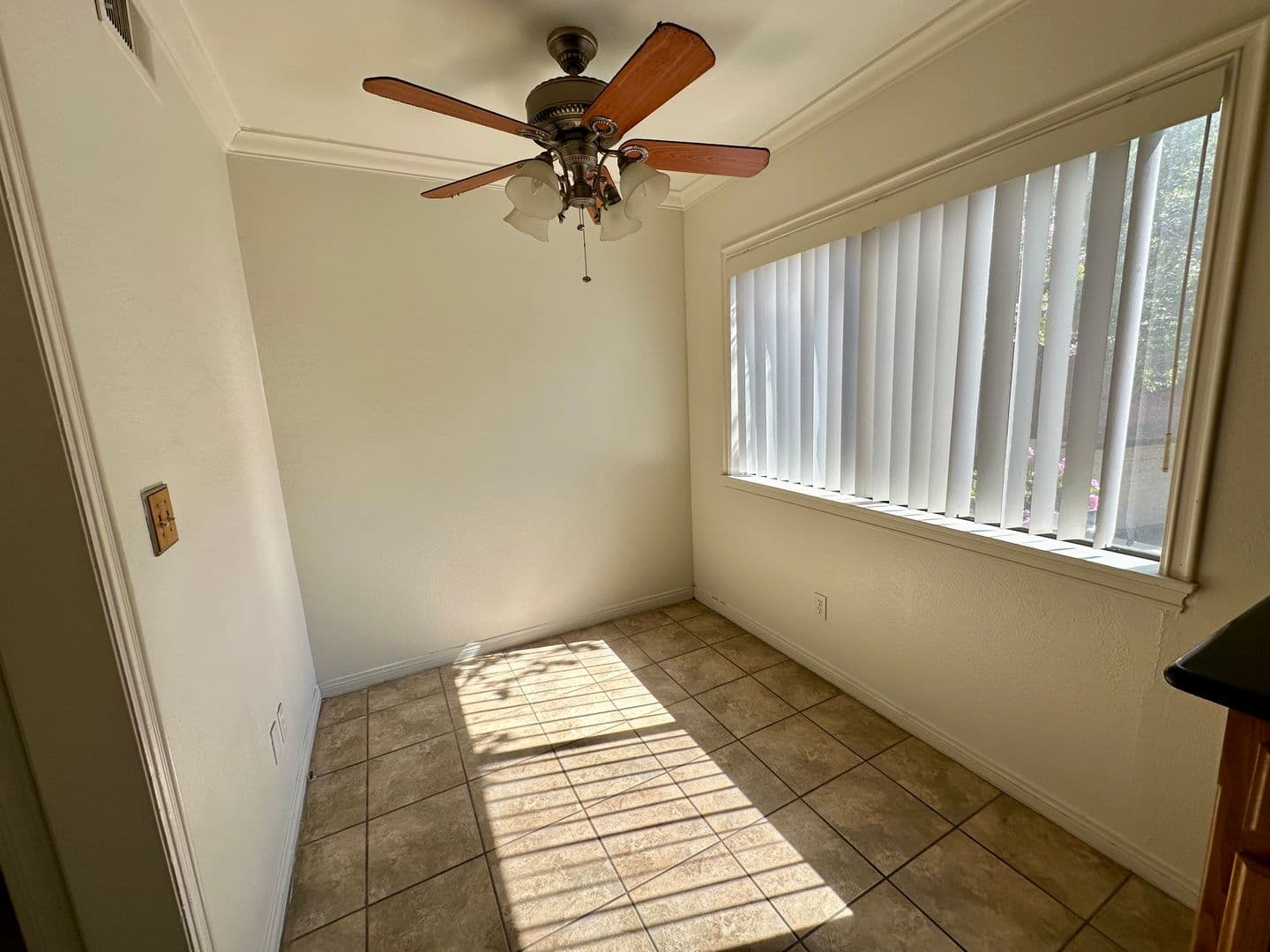 Woodland Hills Townhome: 21930 Marylee Street Unit 53