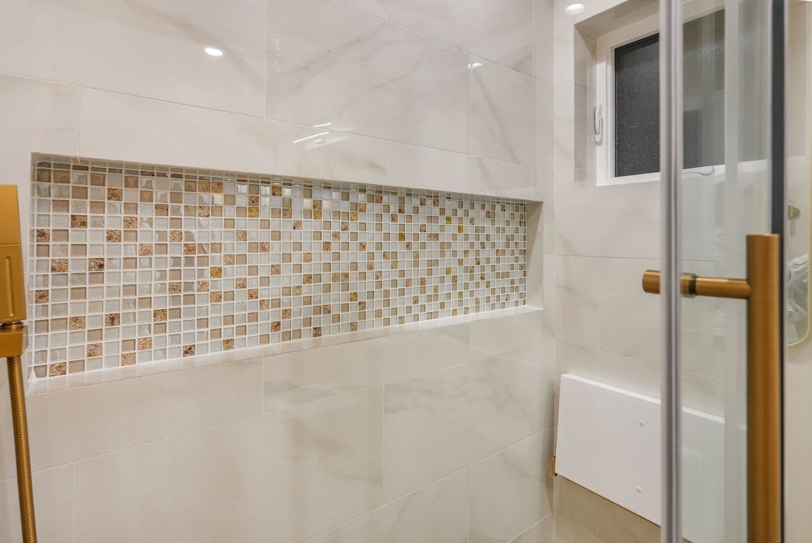 North Hollywood House: 11554 Arminta St