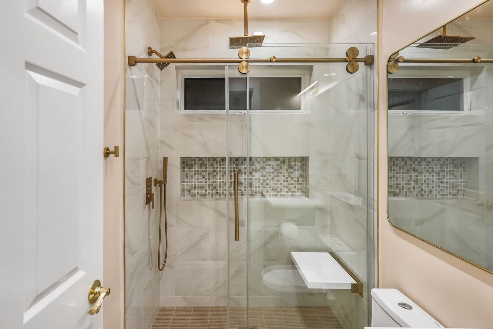 North Hollywood House: 11554 Arminta St